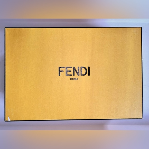 SOLD—Fendi FFreedom NIB Yellow Pumps Heels 38 UK5 - Picture 2 of 15